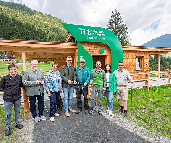 Neue Besucherinformation Obersulzbachtal offiziell eröffnet Neue Besucherinformation Obersulzbachtal offiziell eröffnet